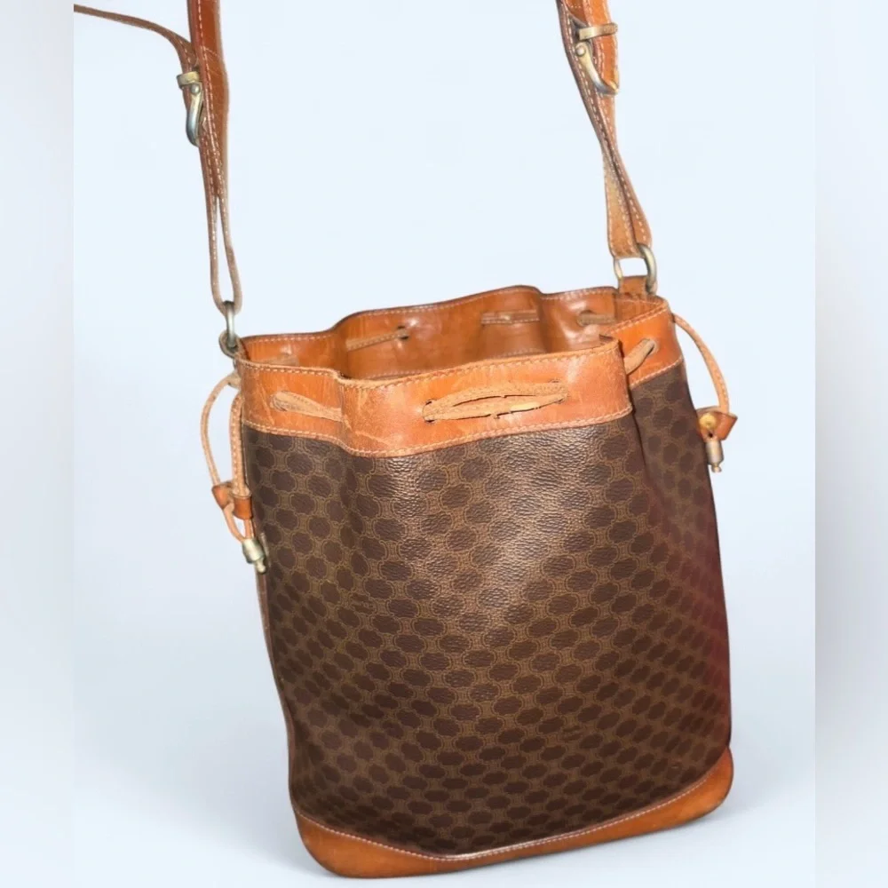 CÉLINE Vintage Macadam Bucket Bag - Picture 3 of 12